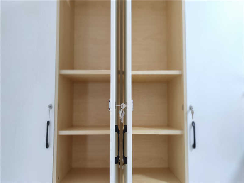 學生公寓內(nèi)儲物柜